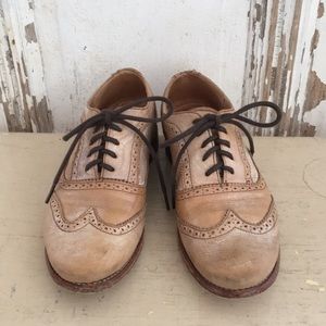 Bed Stu Lita distressed Wing tip Oxfords Tan sz 8